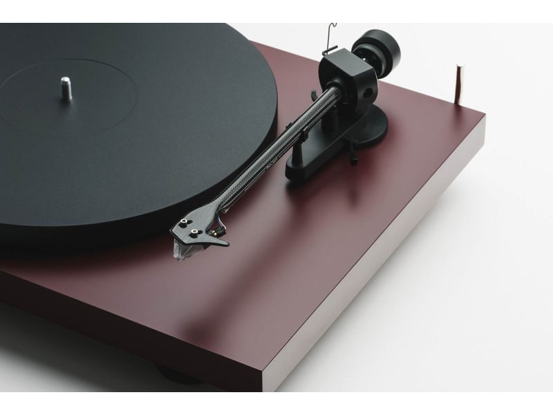 Platine Vinyle Pro-Ject Debut Carbon EVO II Noyer