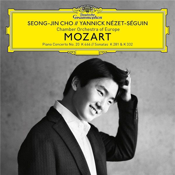 Mozart piano concerto no.20 and sonatas - Front Cover