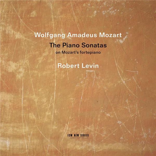 Wolfgang Amadeus Mozart: The Piano Sonatas - Front Cover