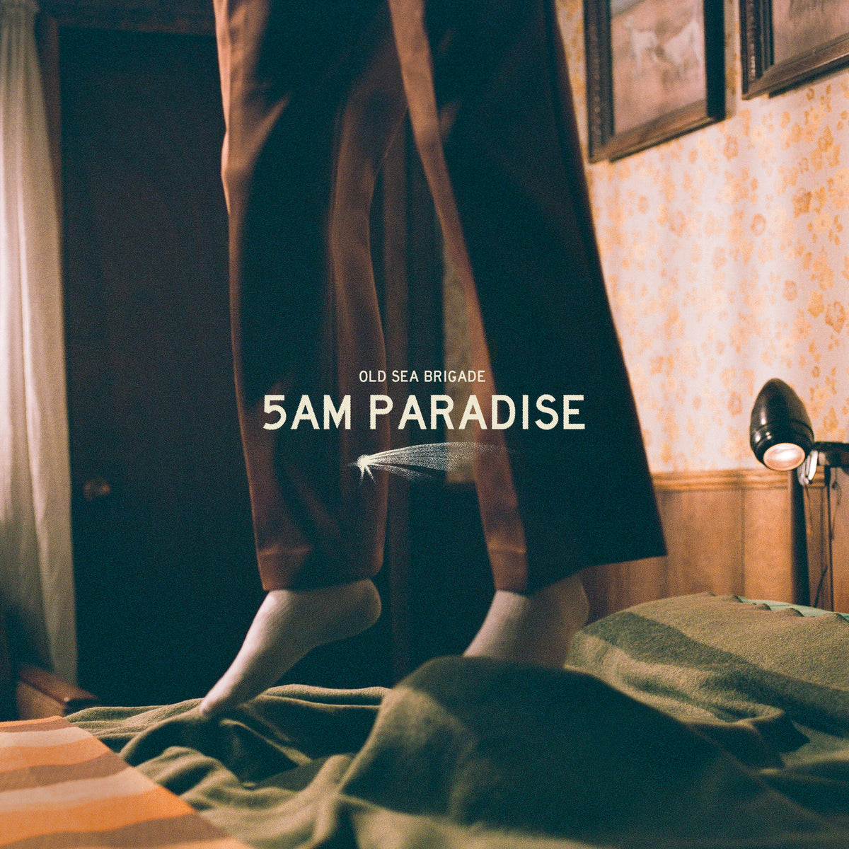 5AM PARADISE - Front Cover