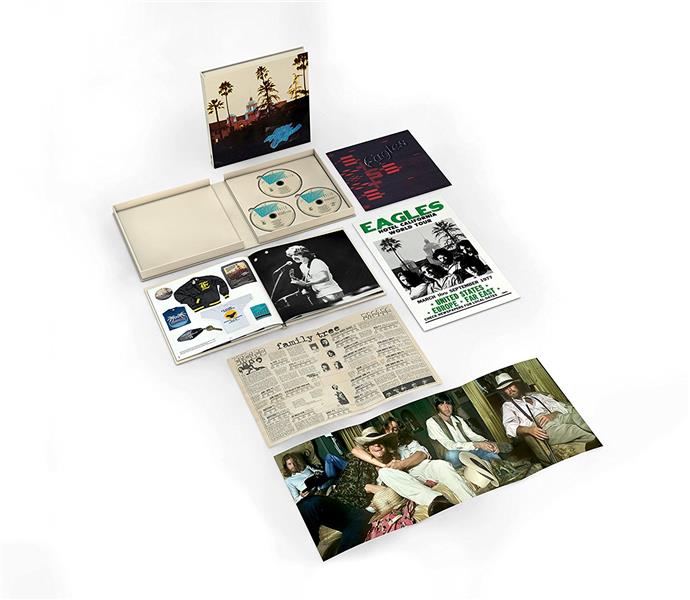 Hotel California 40ème Anniversaire Inclus Blu-ray - Front Cover