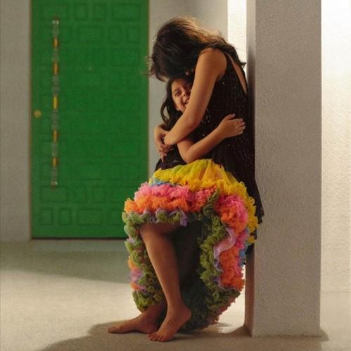 Familia (Deluxe Version) - Front Cover