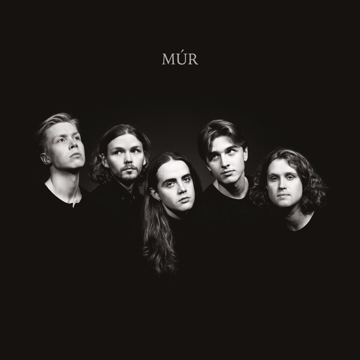 Múr - Front Cover