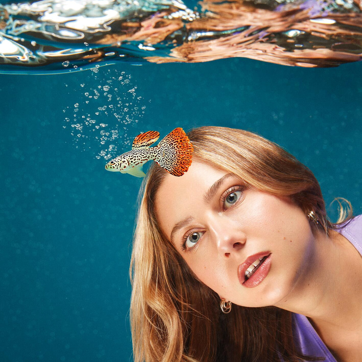 La fille qui a plus mal - Front Cover