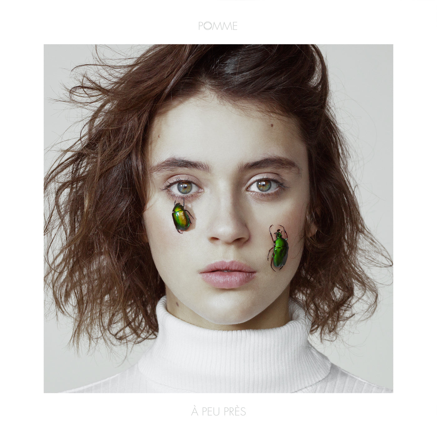 À peu près - Front Cover