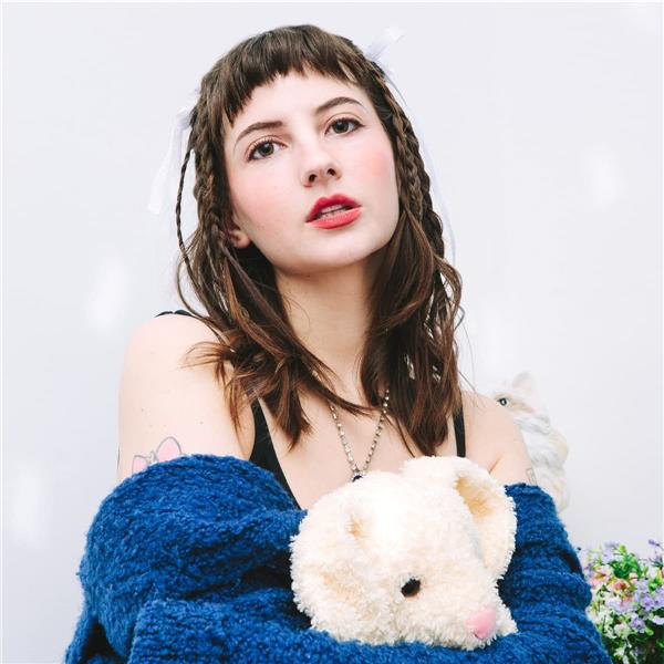 VELVETEEN - Front Cover