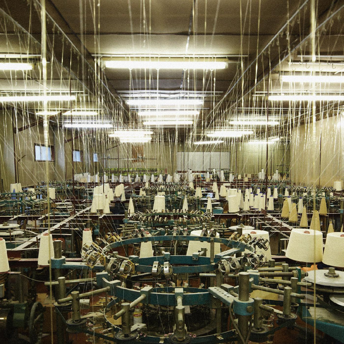 FOR LONG TOMORROW/VINYLE COULEUR - Front Cover