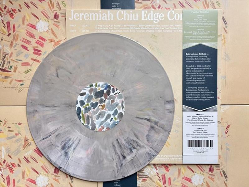 Edge Conditions Vinyle Crème Marbré - Front Cover
