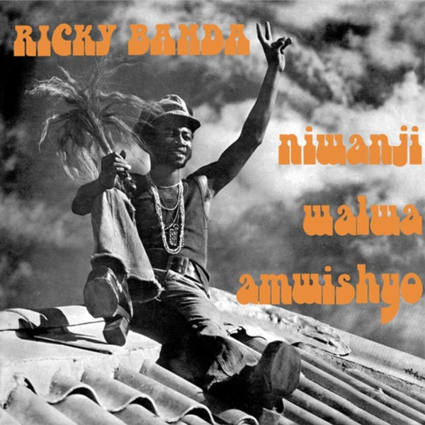 Niwanji Walwa Amwishyo - Front Cover