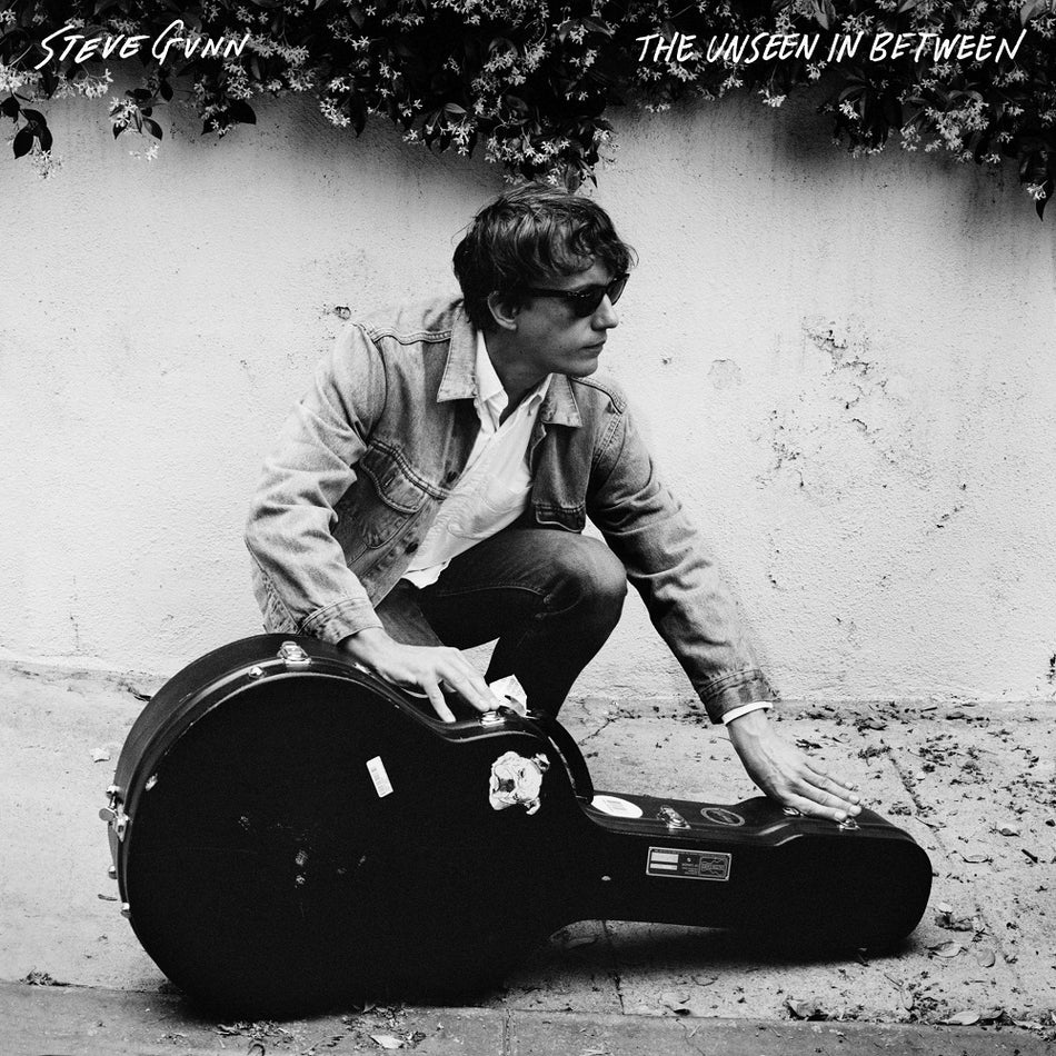 THE UNSEEN IN BETWEEN - Front Cover