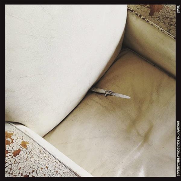 Ein Gedachtnis Rollt Sich Auf Der Zunge Aus - Front Cover