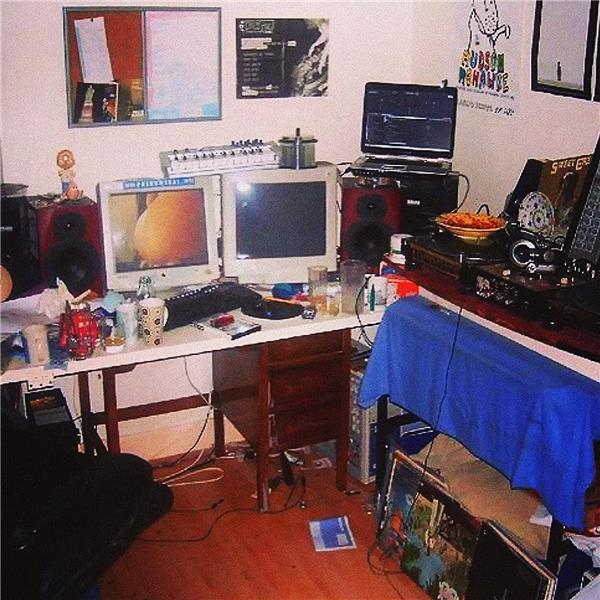 Hudson's Heeters Vol. 1 - Front Cover