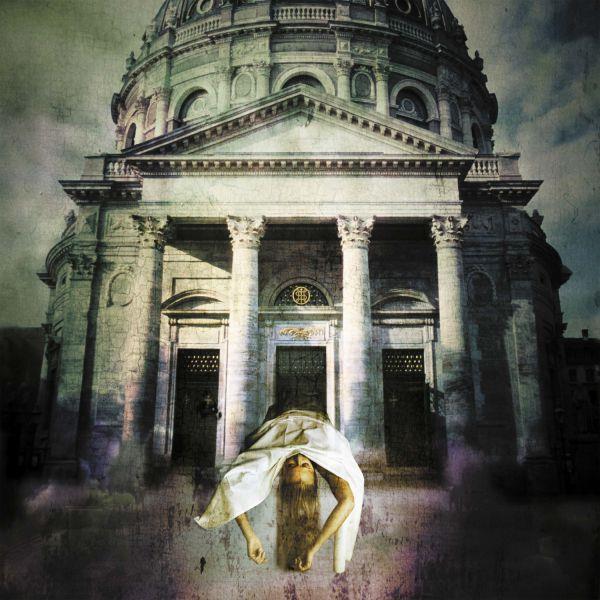 Coma Divine - Front Cover