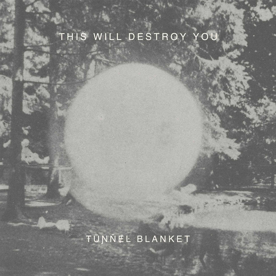 Tunnel Blanket - Vinyle Onyx - Front Cover