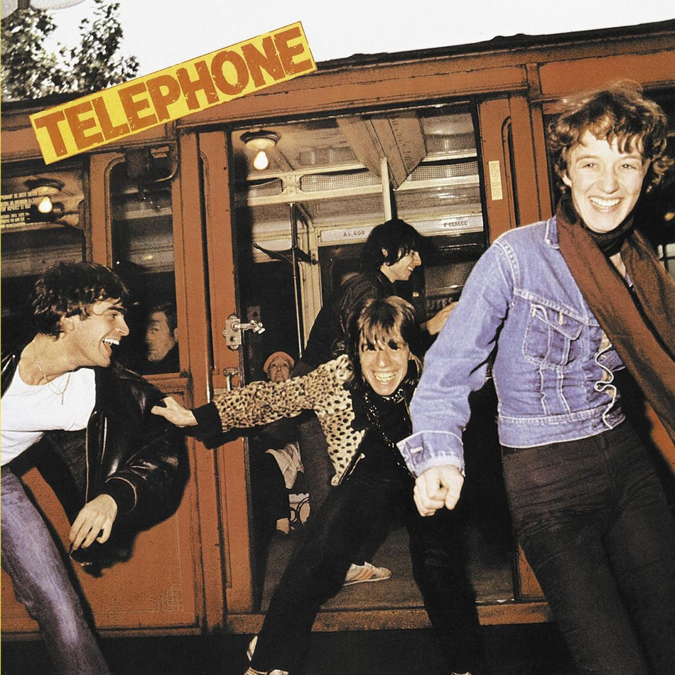 TELEPHONE-1ER ALBUM - Front Cover