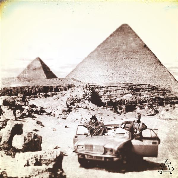 Livin' in Elizabethan Times - Front Cover