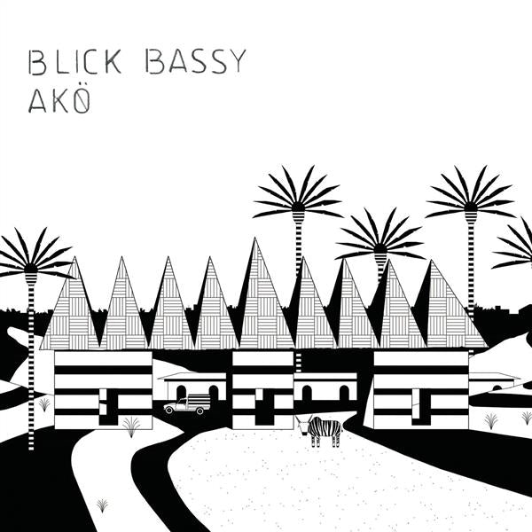 AkĂś - Front Cover