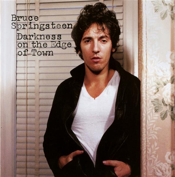 Darkness on the edge of town - Front Cover