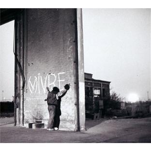 Vivre - Front Cover