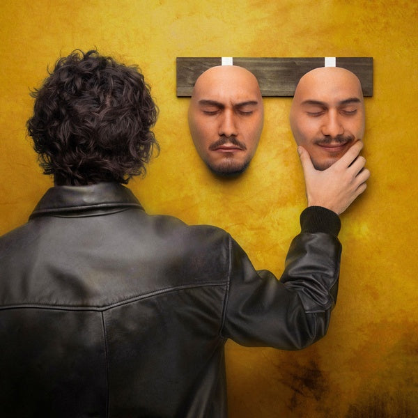 Masques / Édition joyeuse - Front Cover