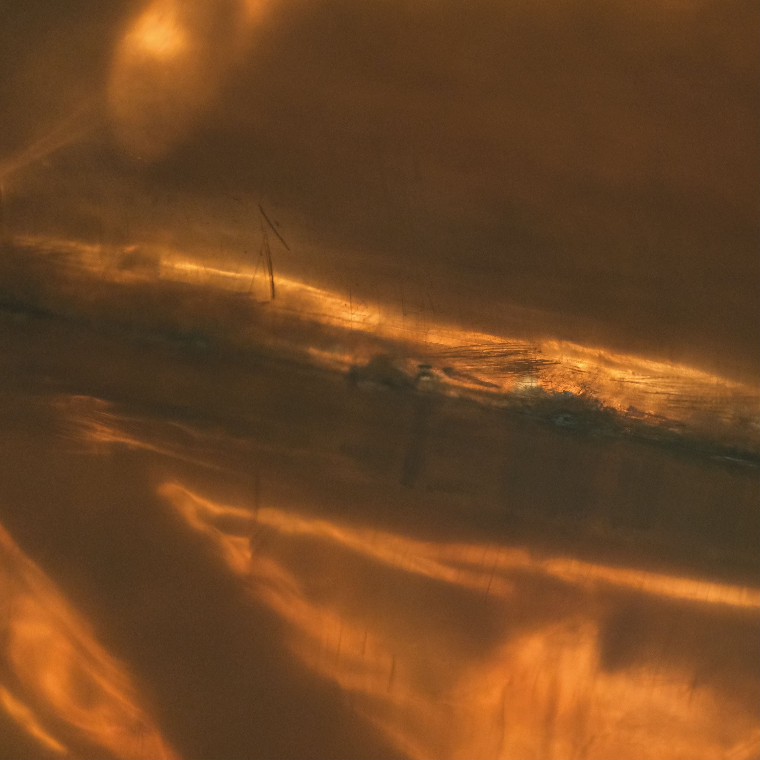 Lustra/Reverse Side Print - Front Cover