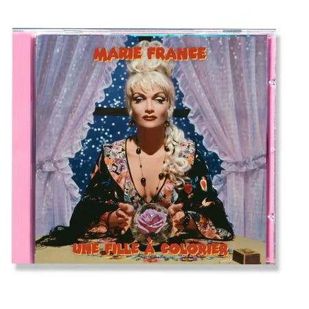 Une fille à colorier - Front Cover