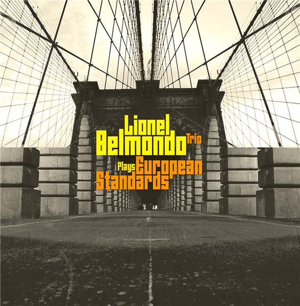 Plays European standards - Front Cover