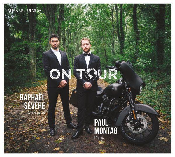On tour - Front Cover