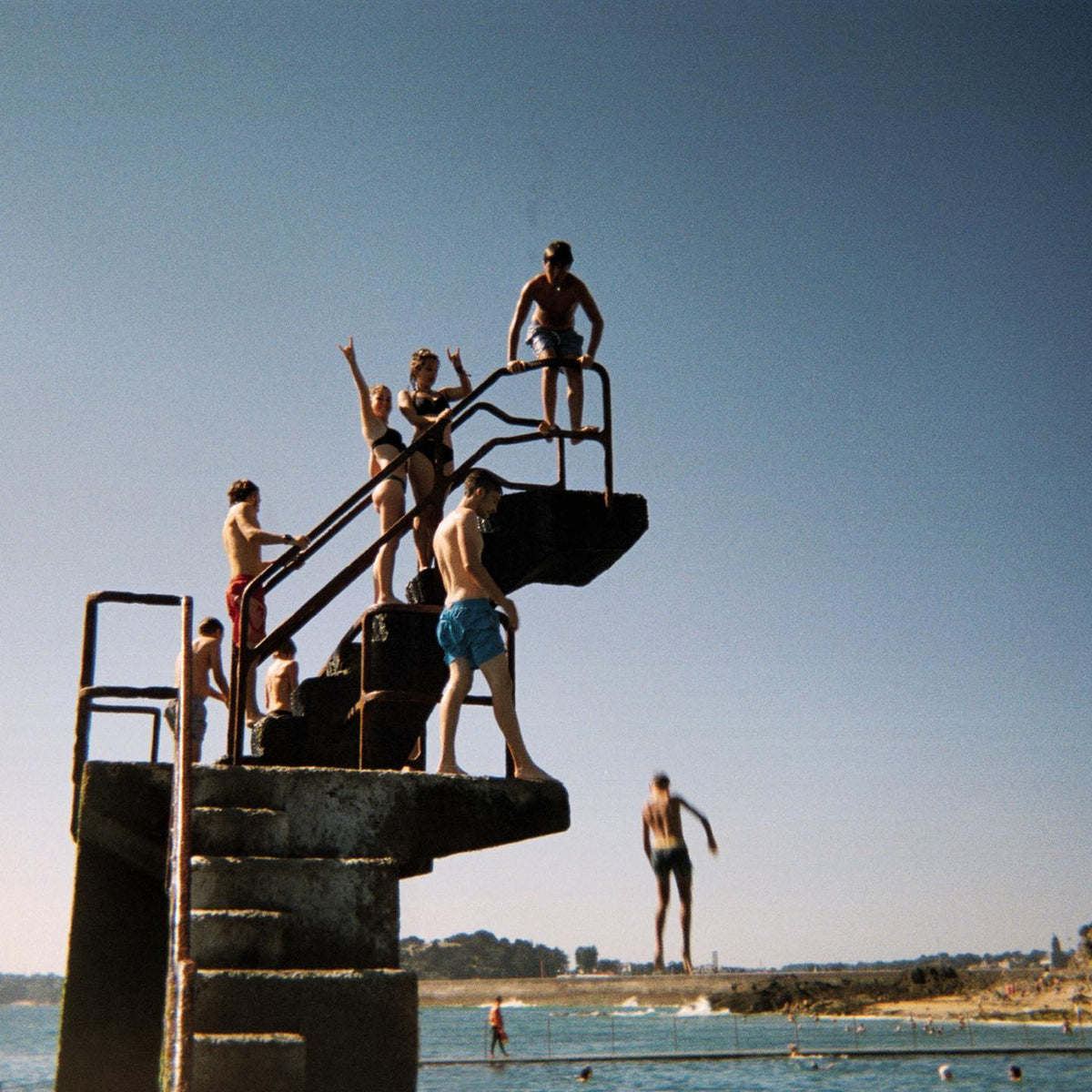 DEGAGE - Front Cover