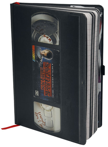 Bureau, Carterie & Emballage  de Stranger Things - VHS - Carnet Premium - pour Unisexe - noir/blanc - Stranger Things