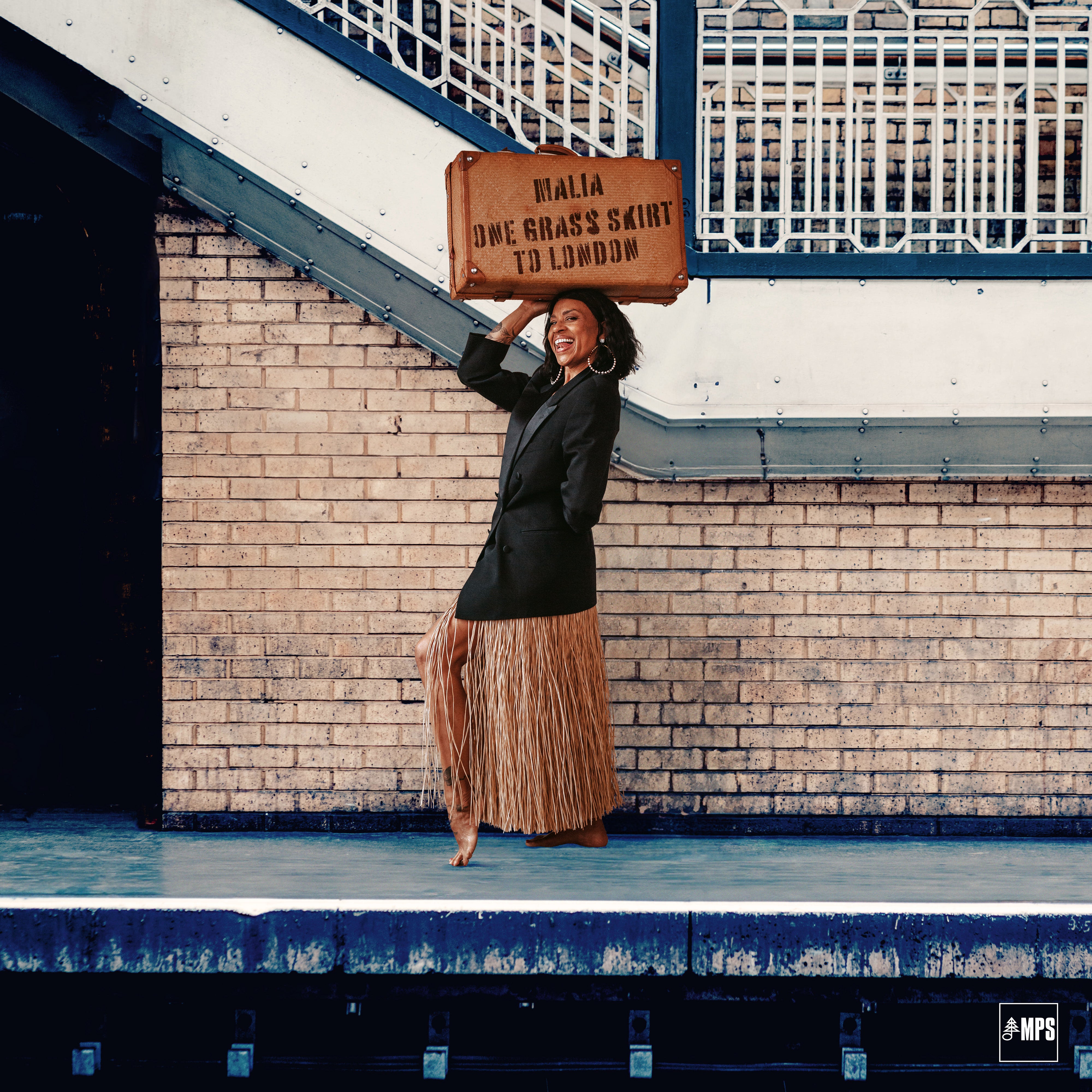 ONE GRASS SKIRT TO LONDON - Front Cover