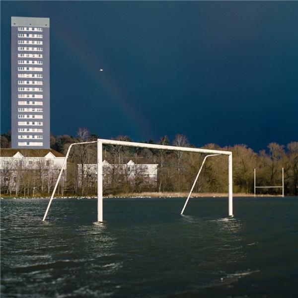 WE DON T LIKE THE PEOPLE WE VE BECOME/VINYLE VERT - Front Cover