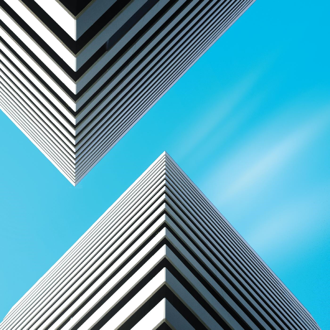 LAND WAVES - Front Cover