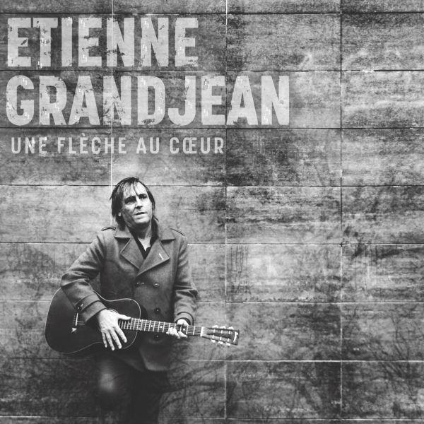 Une flèche au coeur - Front Cover