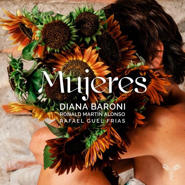 Mujeres - Front Cover