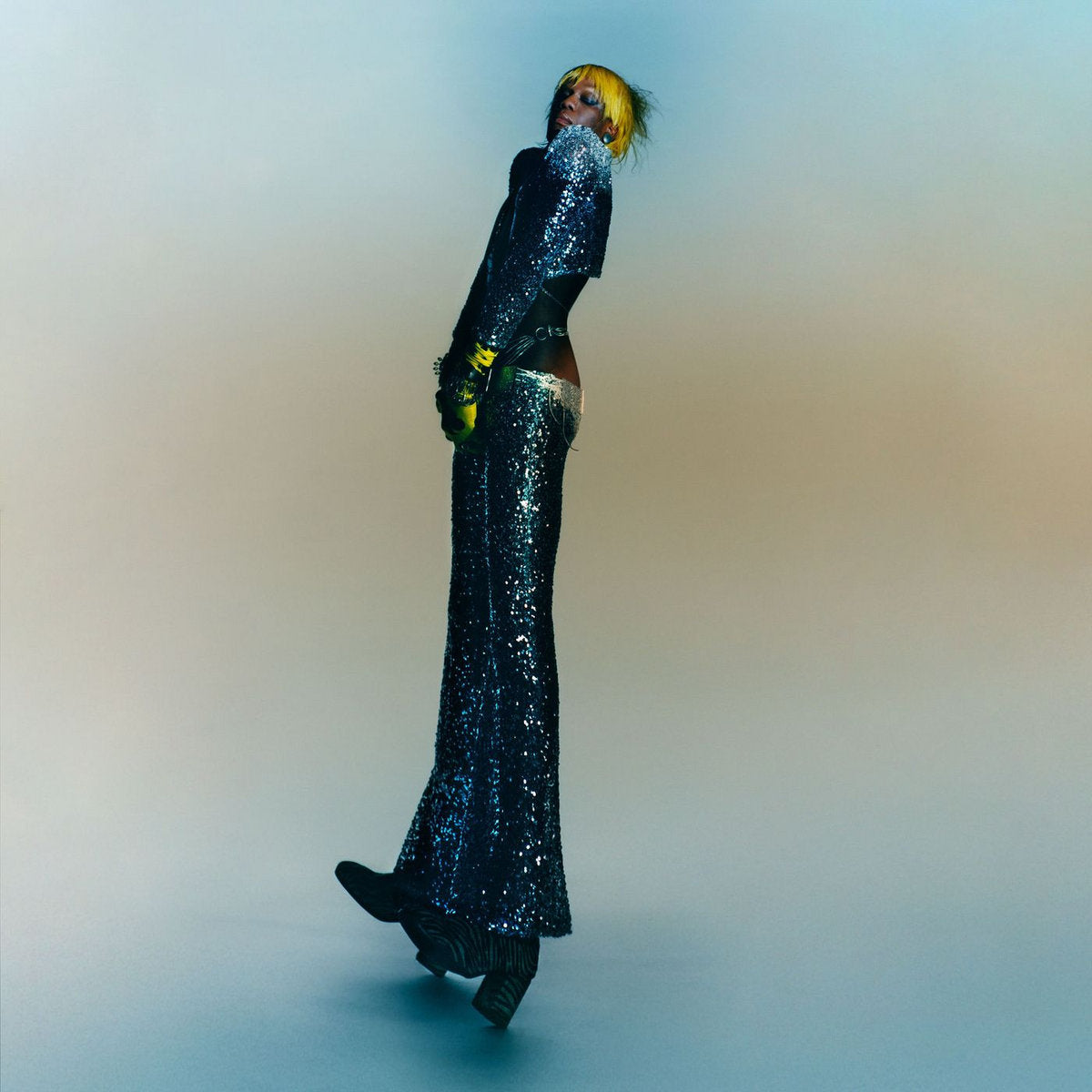 Praise A Lord Who Chews But Which Does Not Consume Or Simply Hot Between Worlds - Front Cover