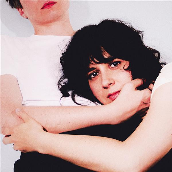 Une fille - Front Cover