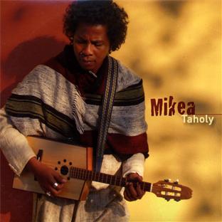 Taholy - Front Cover