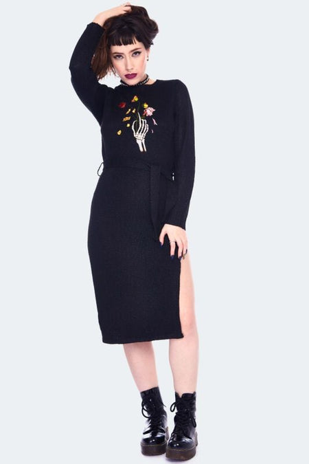 Robe mi-longue Gothic de Jawbreaker - Dead Flowers Embroidered Knitted Midi Dress - XS à S - pour Femme - noir - Jawbreaker