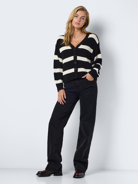 Gilets & Ponchos  de Noisy May - NMMAYSA L/S V-NECK NOOS - Gilet Tricoté - XS à S - pour Femme - noir - Noisy May - View 2