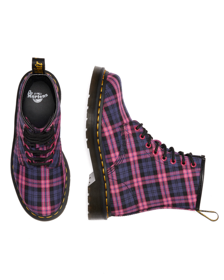 Bottes de motard  de Dr. Martens - 1460 8 Eye Boot - Pink Multi Tartan - EU36 à EU40 - pour Femme - multicolore - Dr. Martens - View 2
