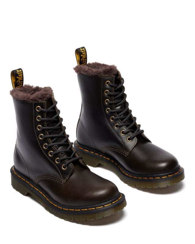 Bottes de motard  de Dr. Martens - 1460 Serena - Dark Taupe Orleans - EU36 à EU40 - pour Femme - marron - Dr. Martens