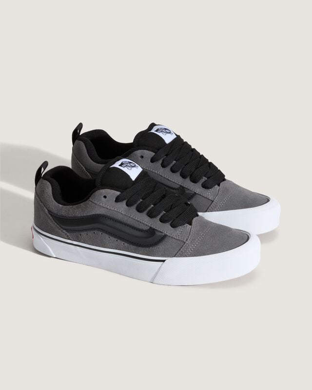 Baskets  de Vans - Knu Skool SUEDE - EU41 à EU47 - pour Homme - gris - Vans