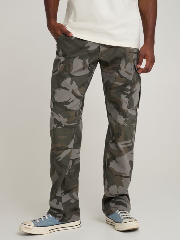 Pantalon Cargo  de Wrangler - Stranger Things Mike Lucas - Pantalon Camoudlage - W28L32 à W34L32 - pour Homme - camouflage - Wrangler