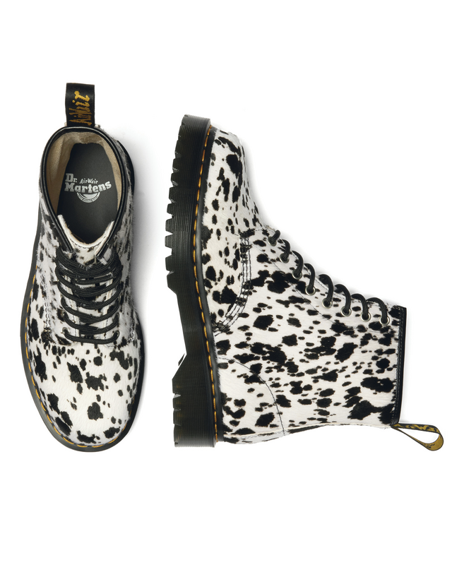 Bottes  de Dr. Martens - 1460 Bex Black Dalmatian Print Hair On - EU36 à EU41 - pour Femme - blanc/noir - Dr. Martens - View 2