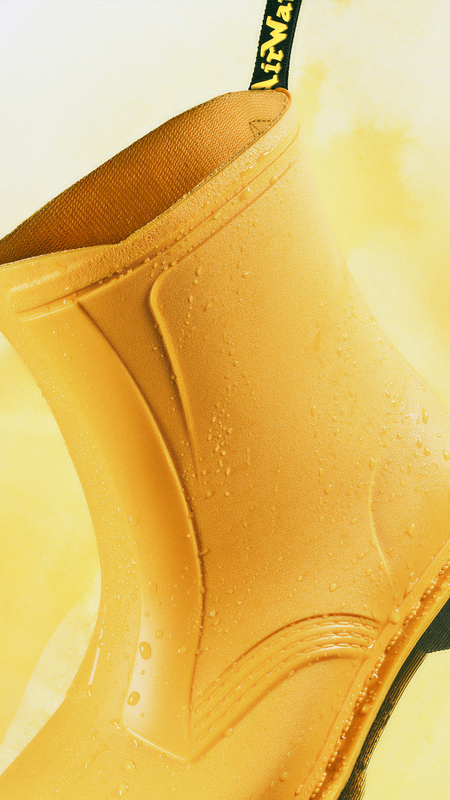 Bottes en caoutchouc  de Dr. Martens - 1460 Rain -DMs Yellow PVC - EU36 à EU46 - pour Unisexe - jaune - Dr. Martens - View 2
