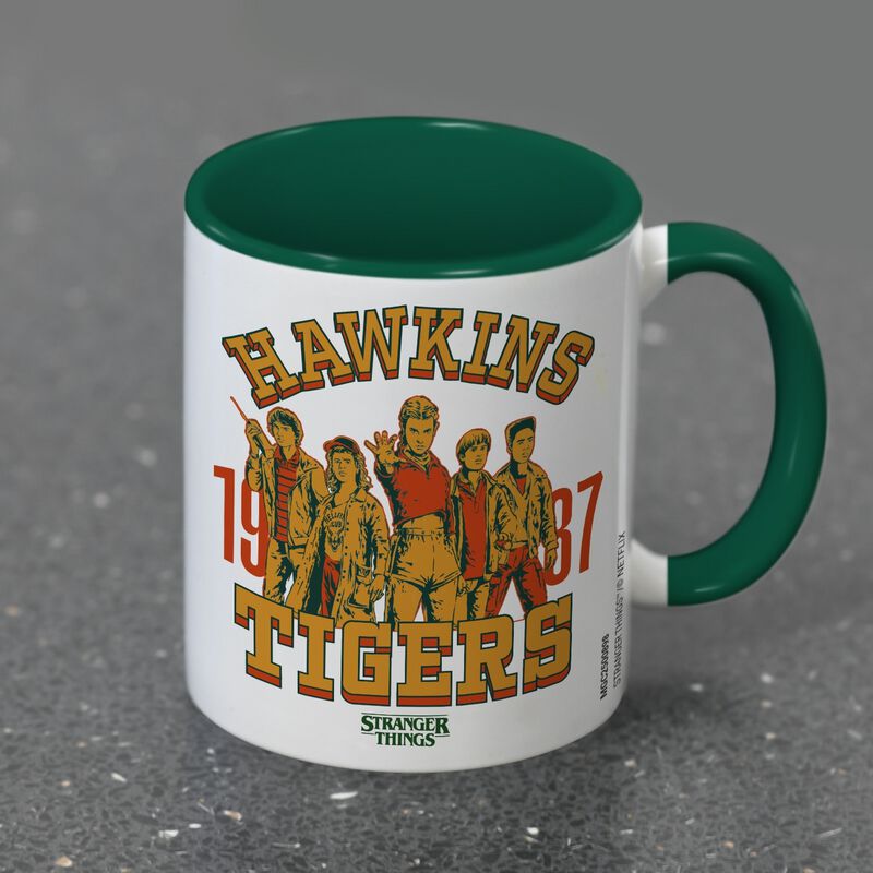 Mug  de Stranger Things - Hawkins Tigers - pour Indifférent - multicolore - Stranger Things