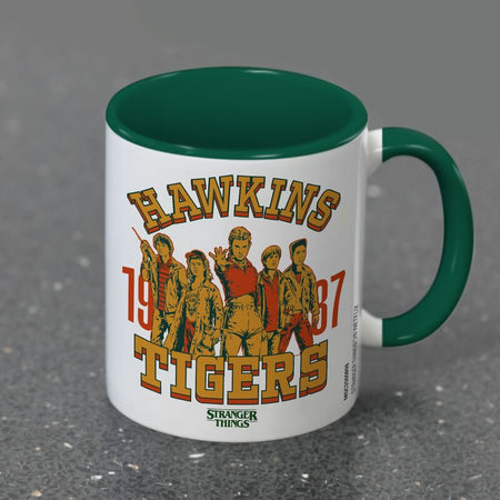 Mug  de Stranger Things - Hawkins Tigers - pour Indifférent - multicolore - Stranger Things