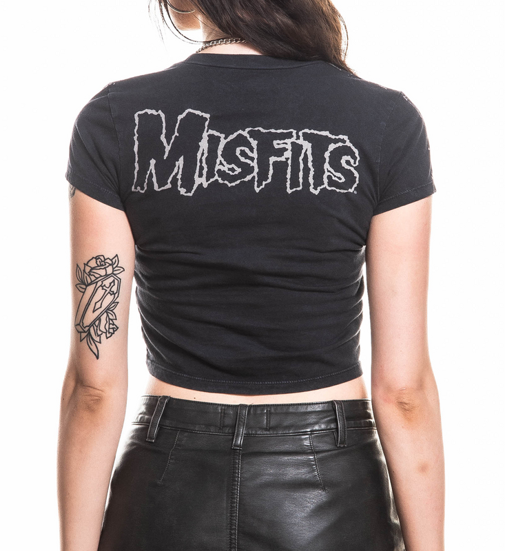T-Shirt Manches courtes  de Affliction - Misfits Skully - L à XL - pour Femme - noir - Affliction - View 2