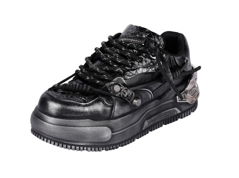 Baskets Gothic de Denatured by KOI - Metamorphosis Men’s Distressed Platform Trainers - Black Fade - EU41 à EU46 - pour Homme - noir - Denatured by KOI